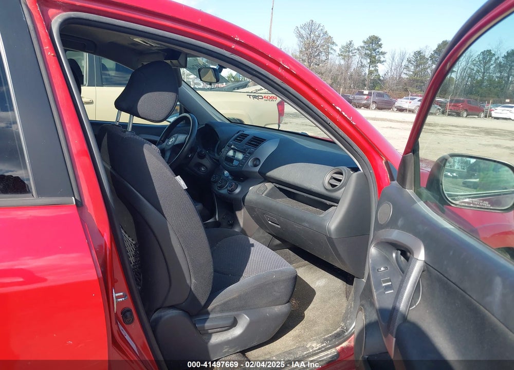 2006 TOYOTA RAV4 VIN: JTMBK32V766000922
