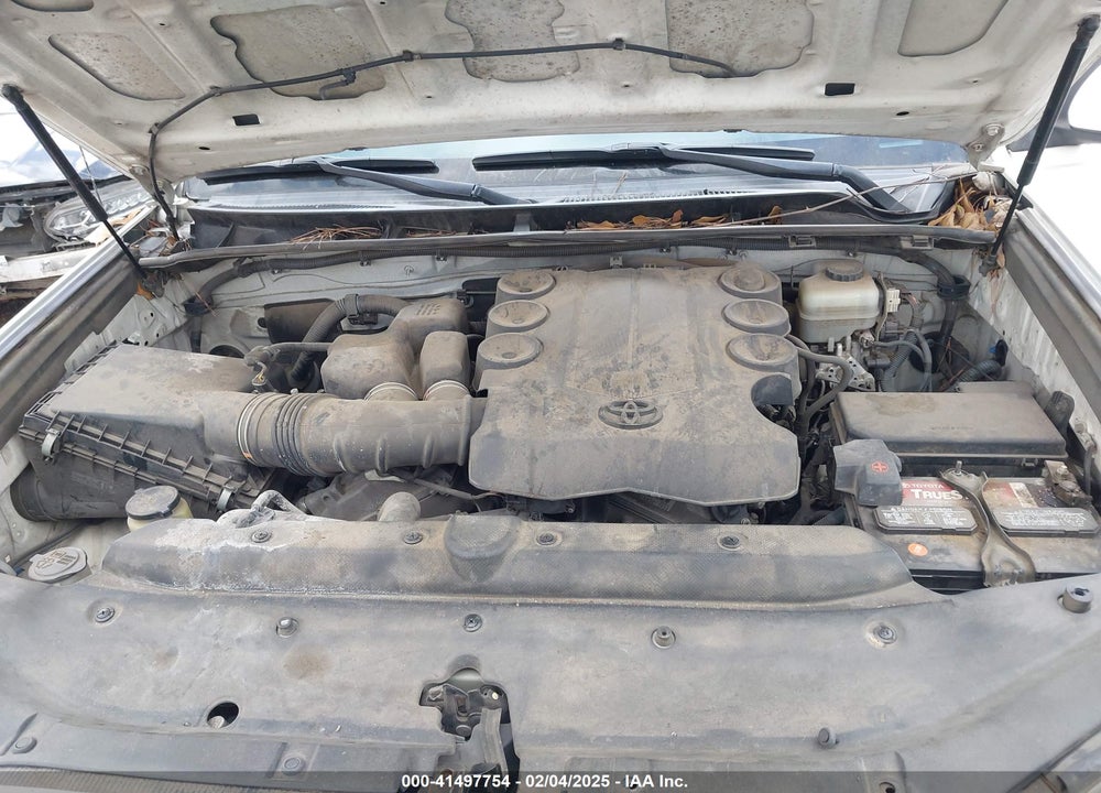 2011 TOYOTA 4RUNNER SR5 V6 VIN: JTEZU5JR5B5022745