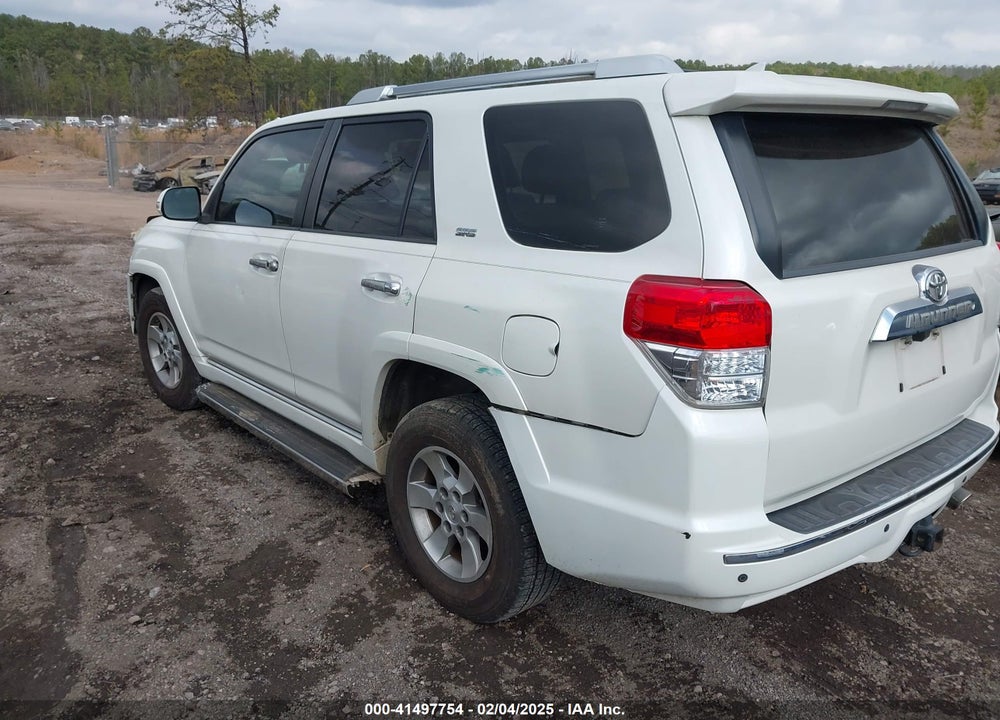 2011 TOYOTA 4RUNNER SR5 V6 VIN: JTEZU5JR5B5022745