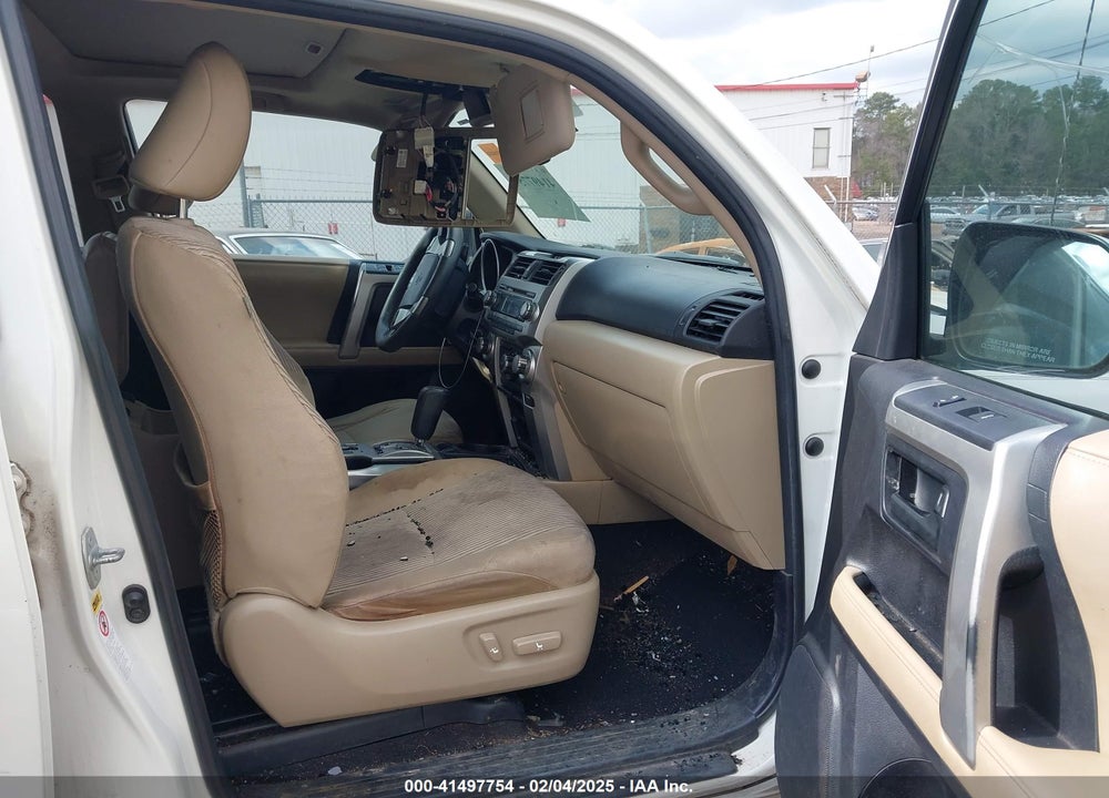 2011 TOYOTA 4RUNNER SR5 V6 VIN: JTEZU5JR5B5022745