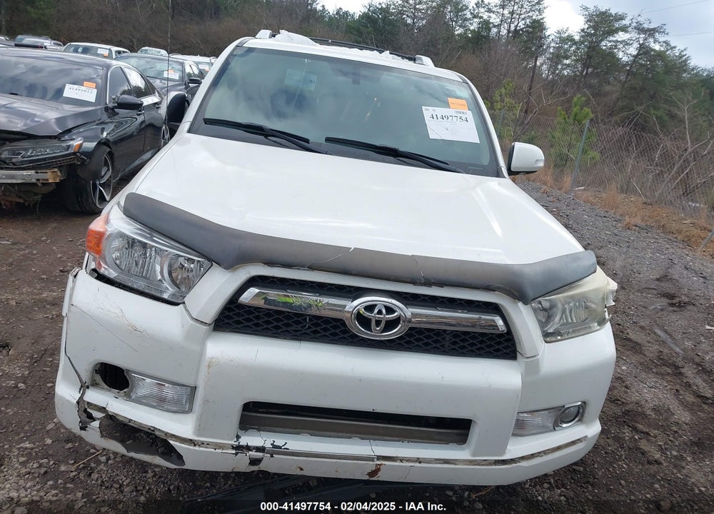 2011 TOYOTA 4RUNNER SR5 V6 VIN: JTEZU5JR5B5022745