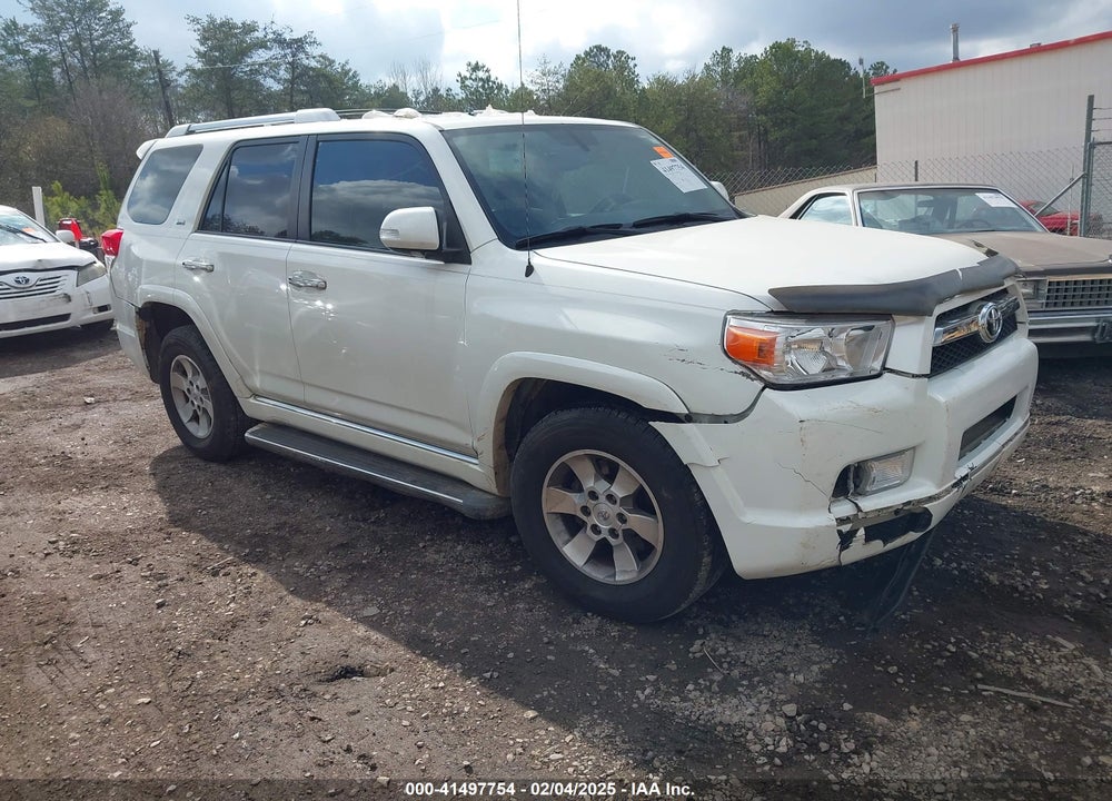 2011 TOYOTA 4RUNNER SR5 V6 VIN: JTEZU5JR5B5022745