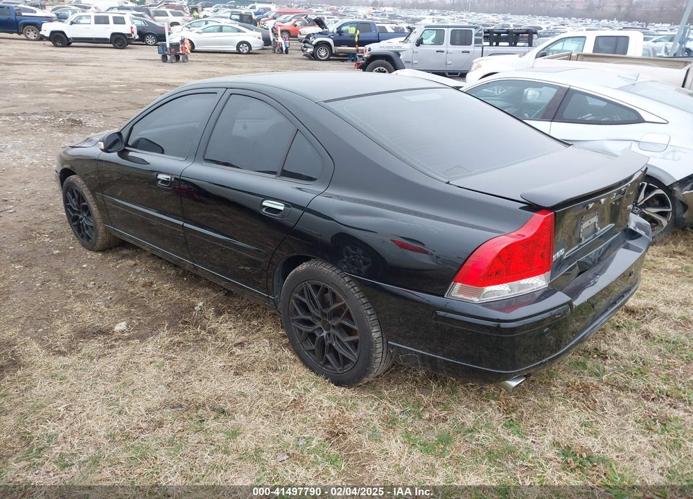 2009 VOLVO S60 VIN: YV1RS547092733912