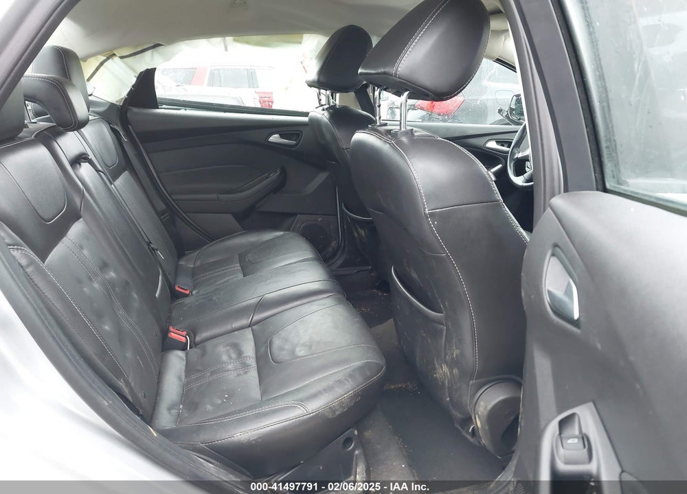2014 FORD FOCUS SE VIN: 1FADP3F2XEL330912