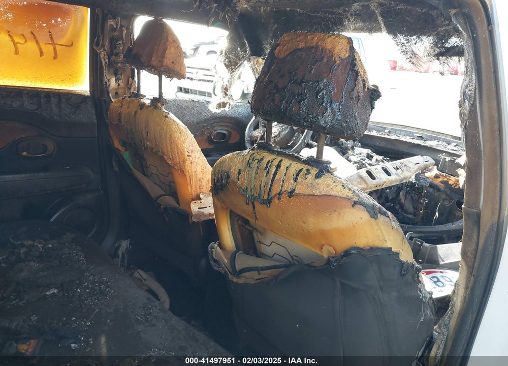 2019 KIA SOUL VIN: KNDJN2A24K7699662