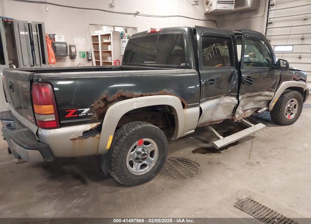 2004 GMC SIERRA 1500 SLE VIN: 2GTEK13T741338064