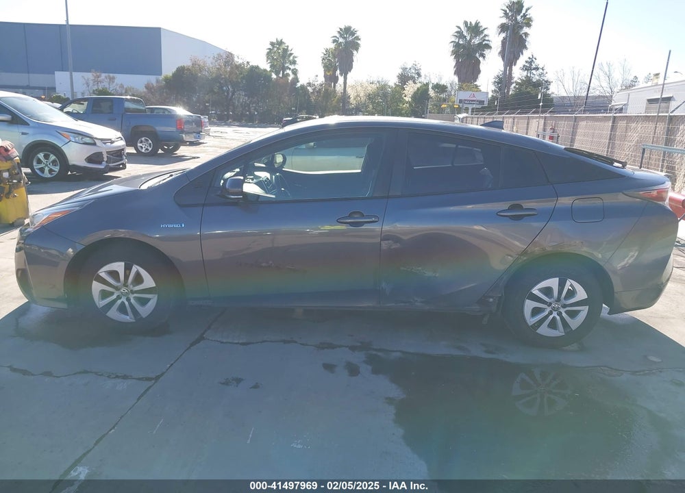 2016 TOYOTA PRIUS VIN: JTDKARFU5G3020967