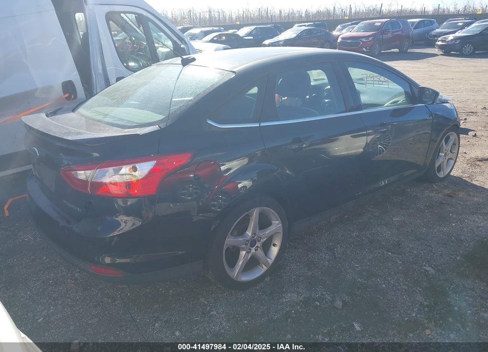 2013 FORD FOCUS VIN: 1FADP3J23DL330479