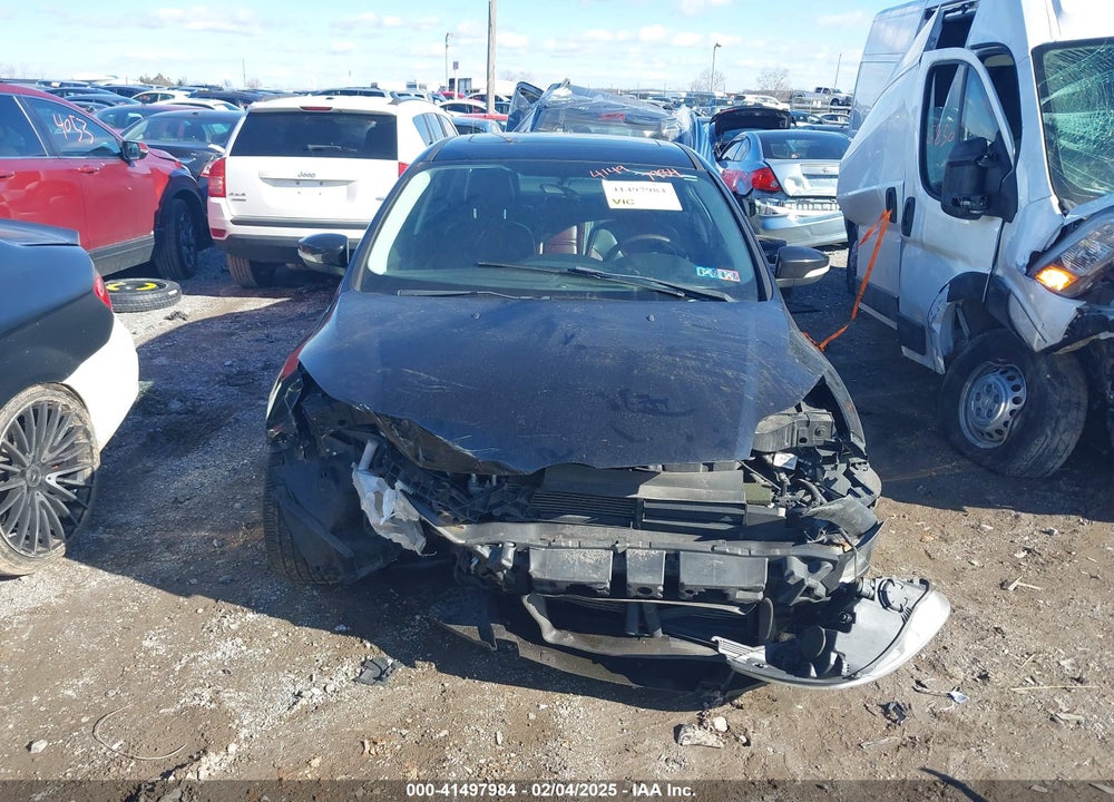 2013 FORD FOCUS VIN: 1FADP3J23DL330479
