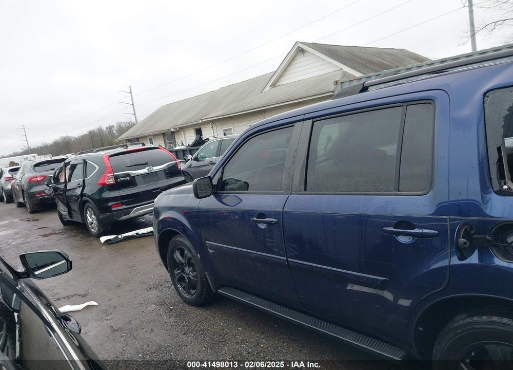 2013 HONDA PILOT EX-L VIN: 5FNYF4H74DB055195