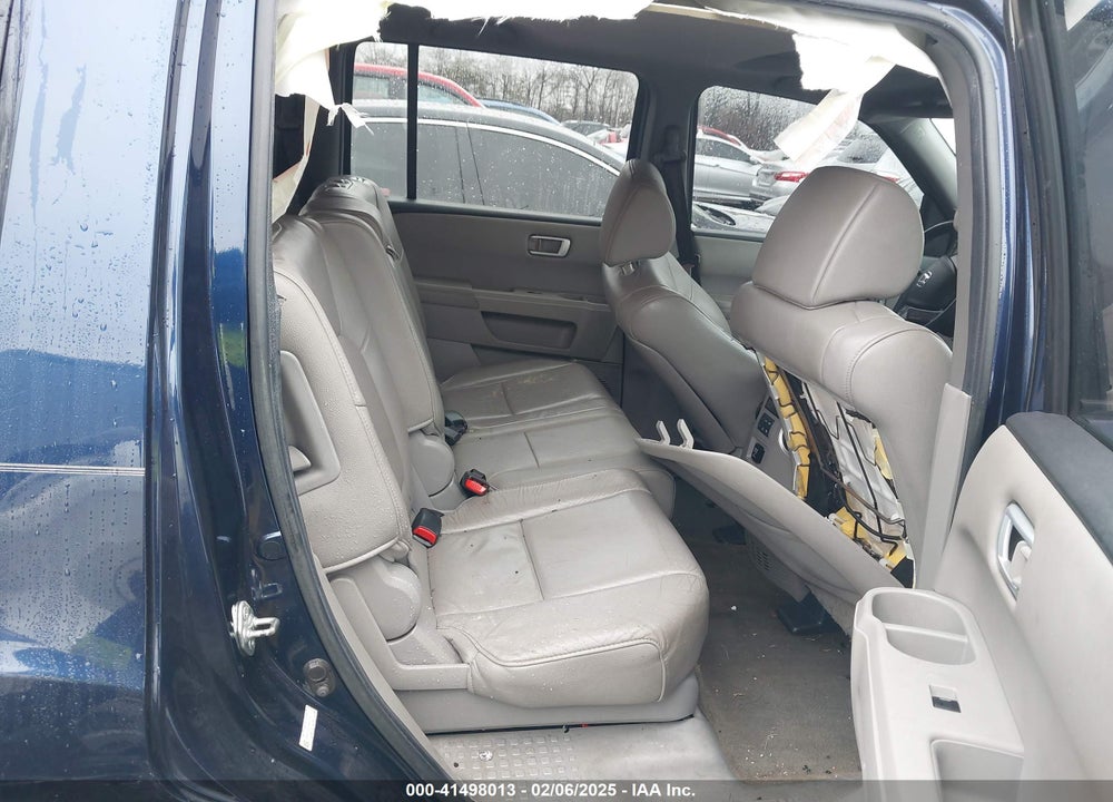 2013 HONDA PILOT EX-L VIN: 5FNYF4H74DB055195