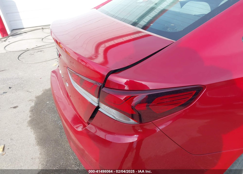 2018 HYUNDAI SONATA VIN: 5NPE24AF1JH688430
