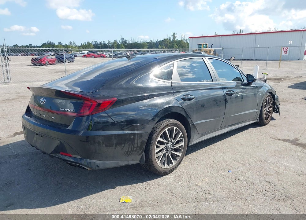 2021 HYUNDAI SONATA VIN: 5NPEH4J27MH120926