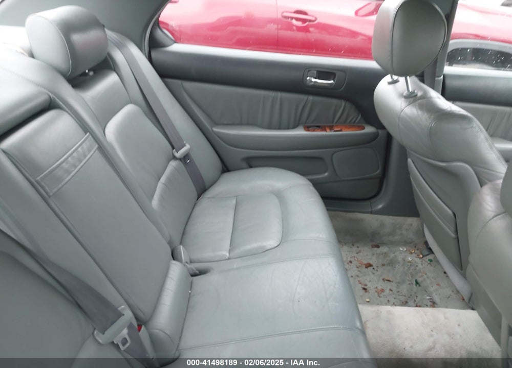 1996 LEXUS LS 400 VIN: JT8BH22F5T0065184