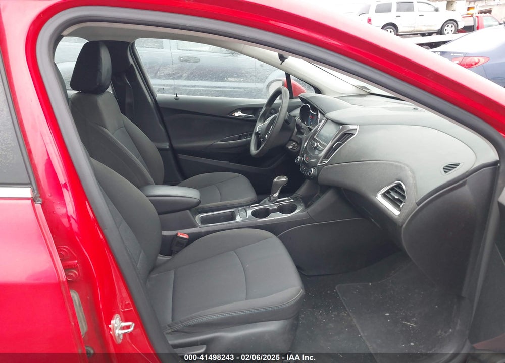 2017 CHEVROLET CRUZE LT AUTO VIN: 1G1BE5SM3H7195661
