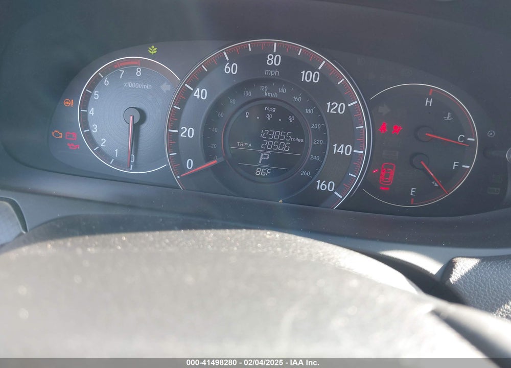 2016 HONDA ACCORD VIN: 1HGCR2F50GA144655