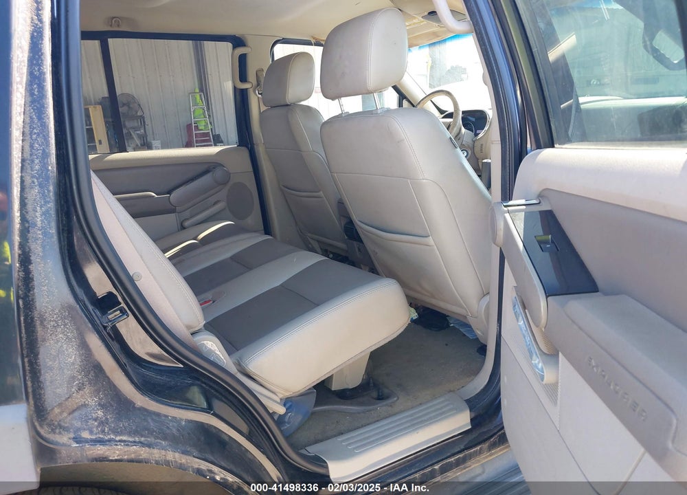2006 FORD EXPLORER XLT VIN: 1FMEU73886UB29427