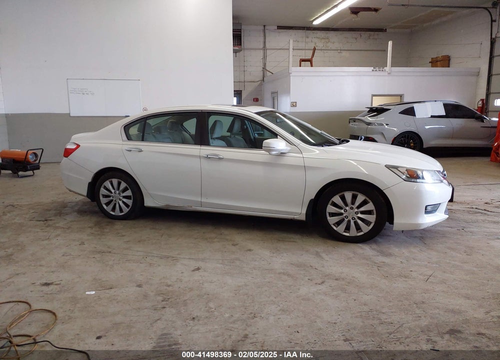2014 HONDA ACCORD EX VIN: 1HGCR2F79EA277476