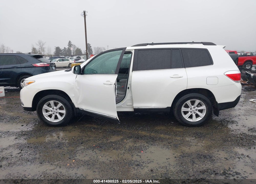 2011 TOYOTA HIGHLANDER SE V6 VIN: 5TDBK3EH7BS078357