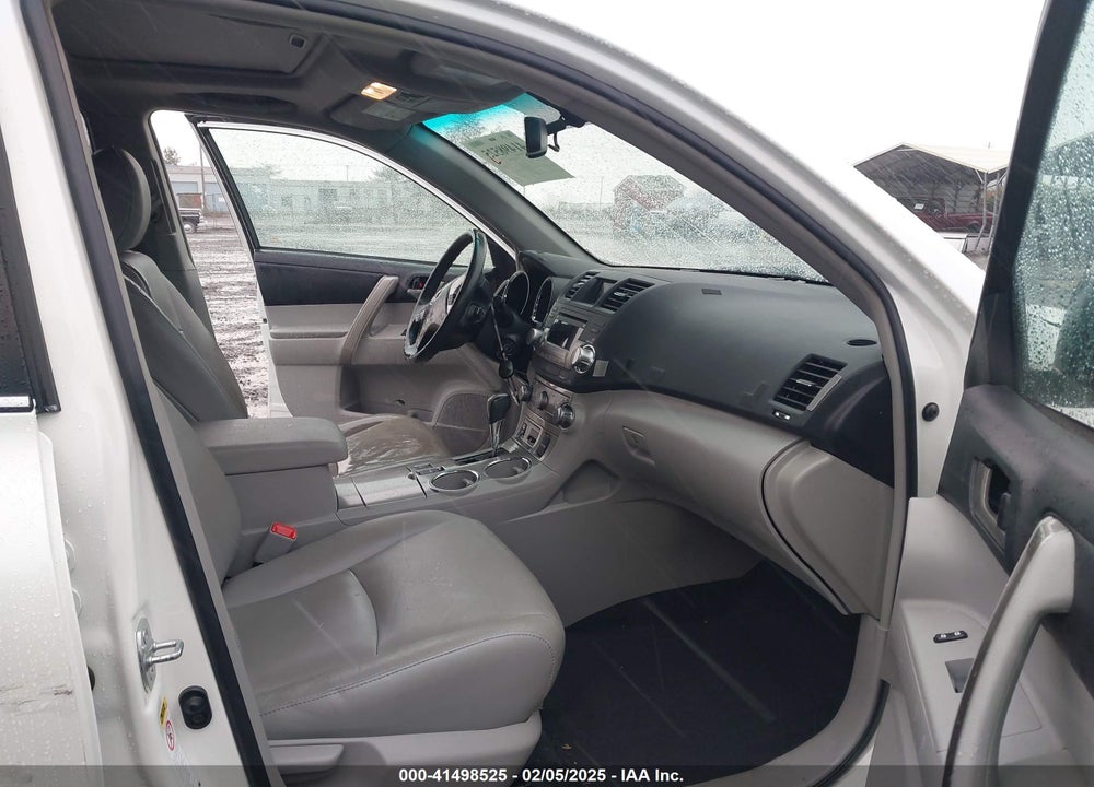 2011 TOYOTA HIGHLANDER SE V6 VIN: 5TDBK3EH7BS078357