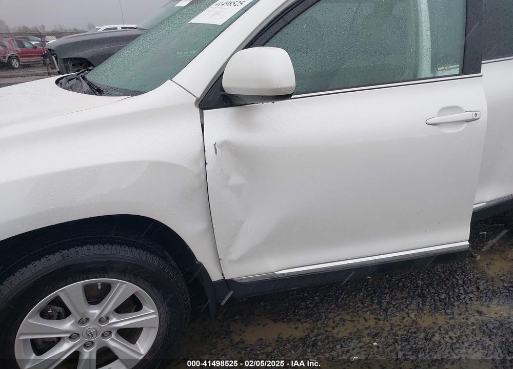 2011 TOYOTA HIGHLANDER SE V6 VIN: 5TDBK3EH7BS078357