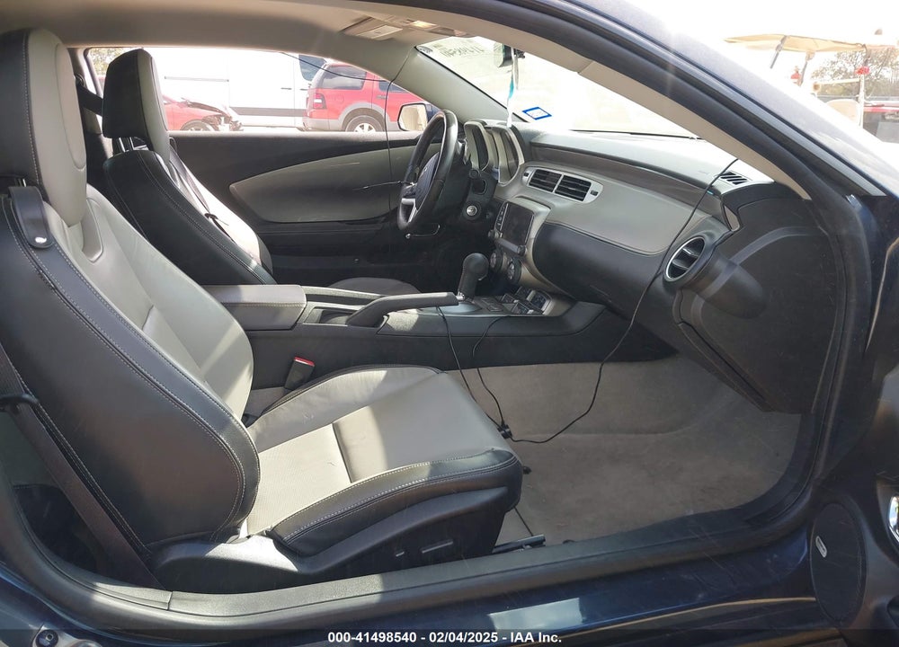 2015 CHEVROLET CAMARO VIN: 2G1FF1E36F9195661