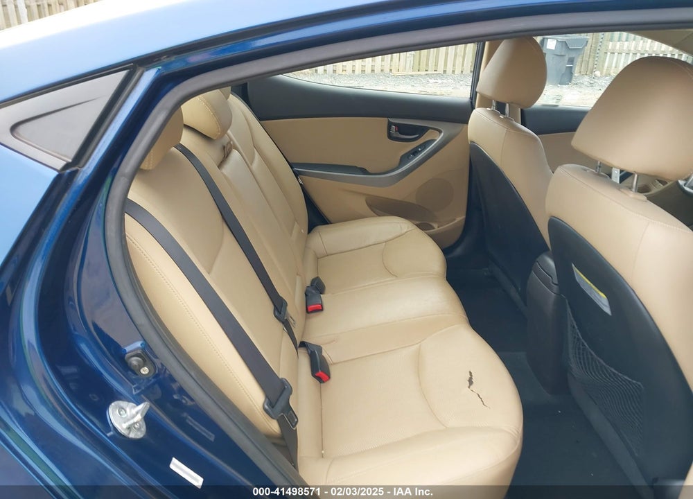 2013 HYUNDAI ELANTRA VIN: KMHDH4AE8DU782537