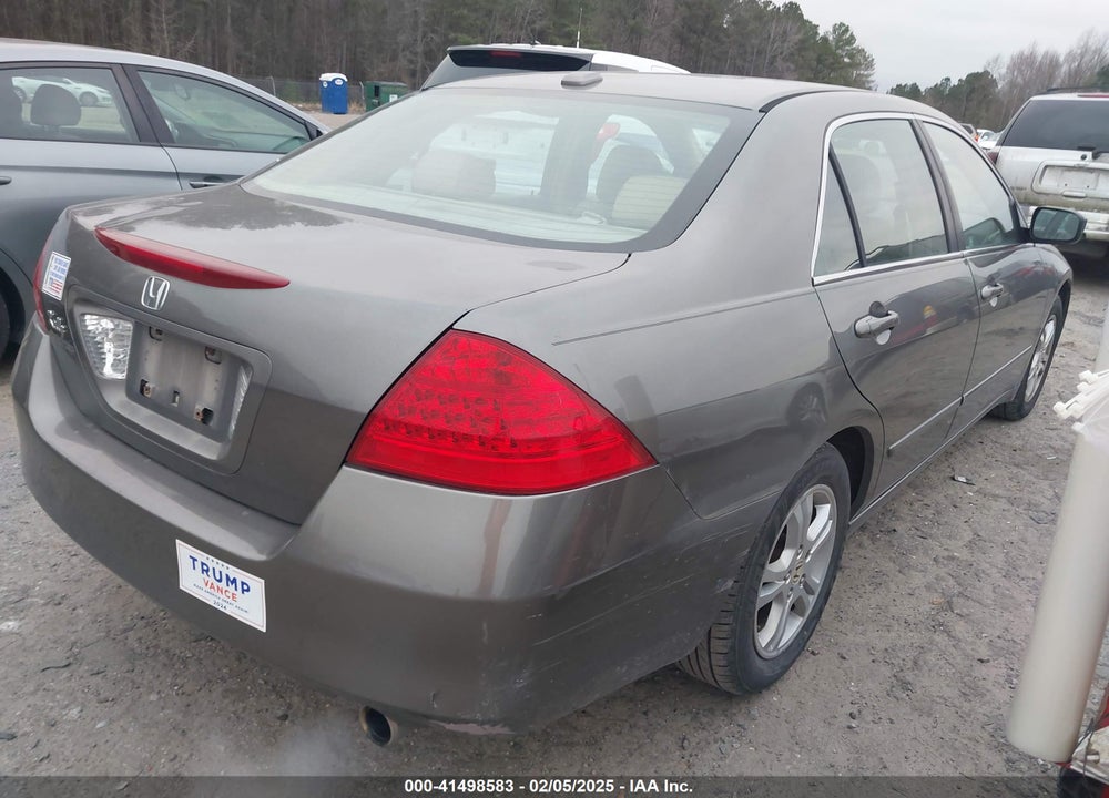 2007 HONDA ACCORD VIN: 1HGCM56867A142273