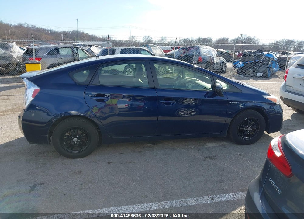 2013 TOYOTA PRIUS VIN: JTDKN3DU9D1623769