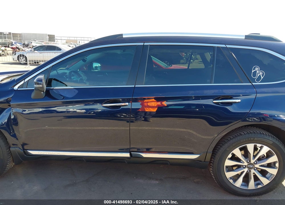 2018 SUBARU OUTBACK VIN: 4S4BSATC2J3346030