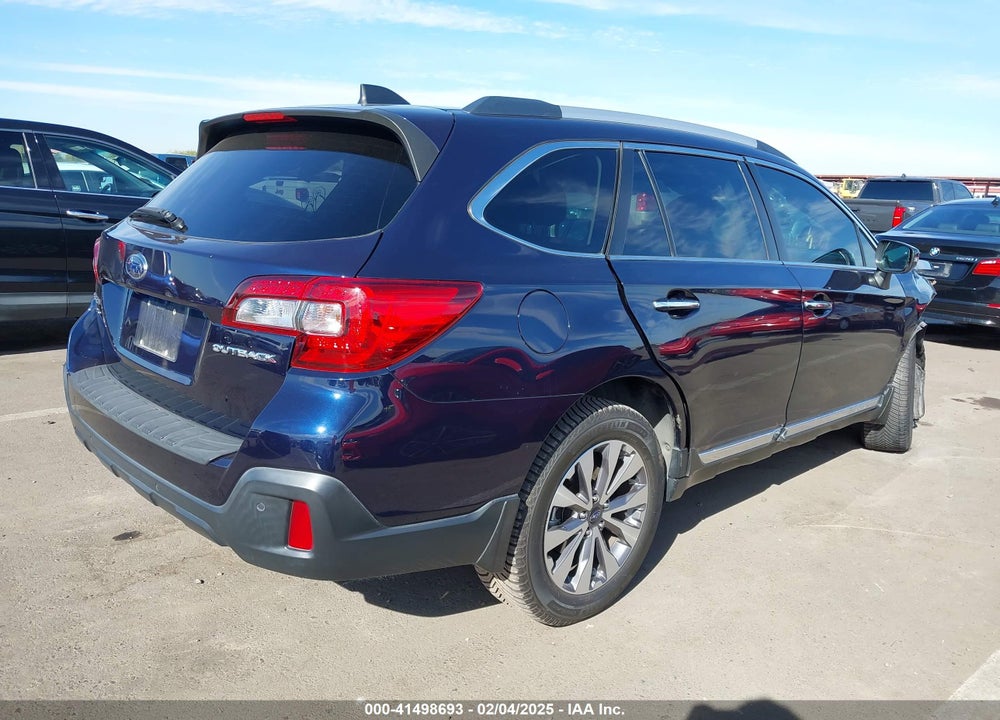 2018 SUBARU OUTBACK VIN: 4S4BSATC2J3346030