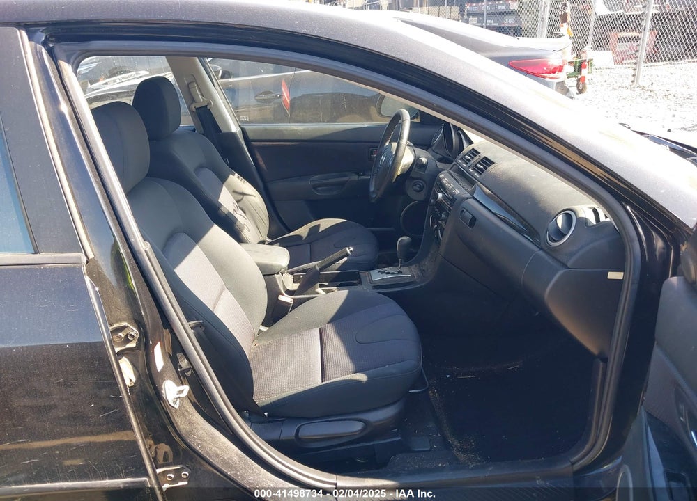 2008 MAZDA 3 S TOURING VIN: JM1BK344081182712