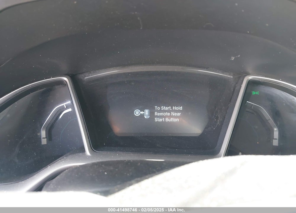 2016 HONDA CIVIC VIN: 2HGFC1F32GH636239