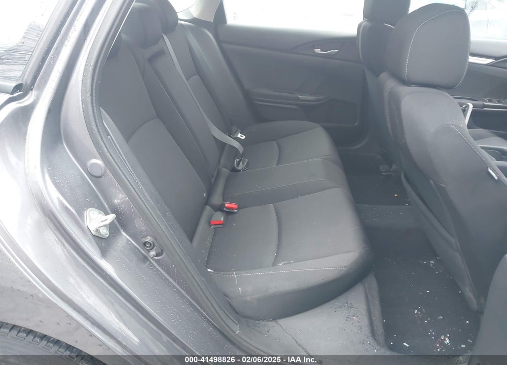 2018 HONDA CIVIC EX VIN: 19XFC2F85JE009957