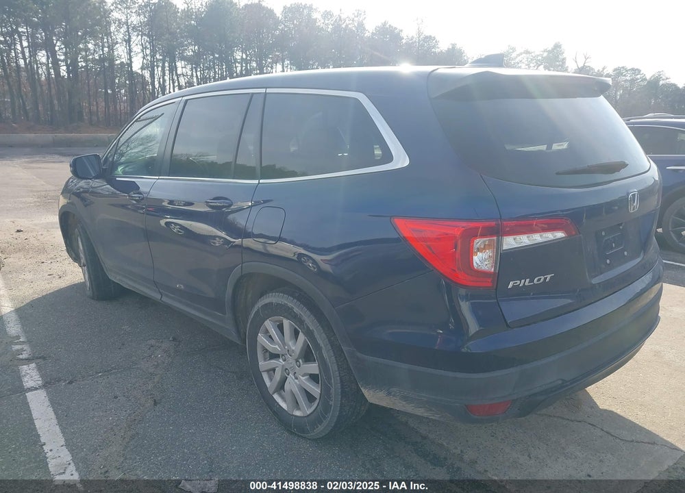 2019 HONDA PILOT LX VIN: 5FNYF5H1XKB026833