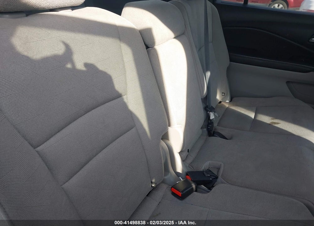2019 HONDA PILOT LX VIN: 5FNYF5H1XKB026833