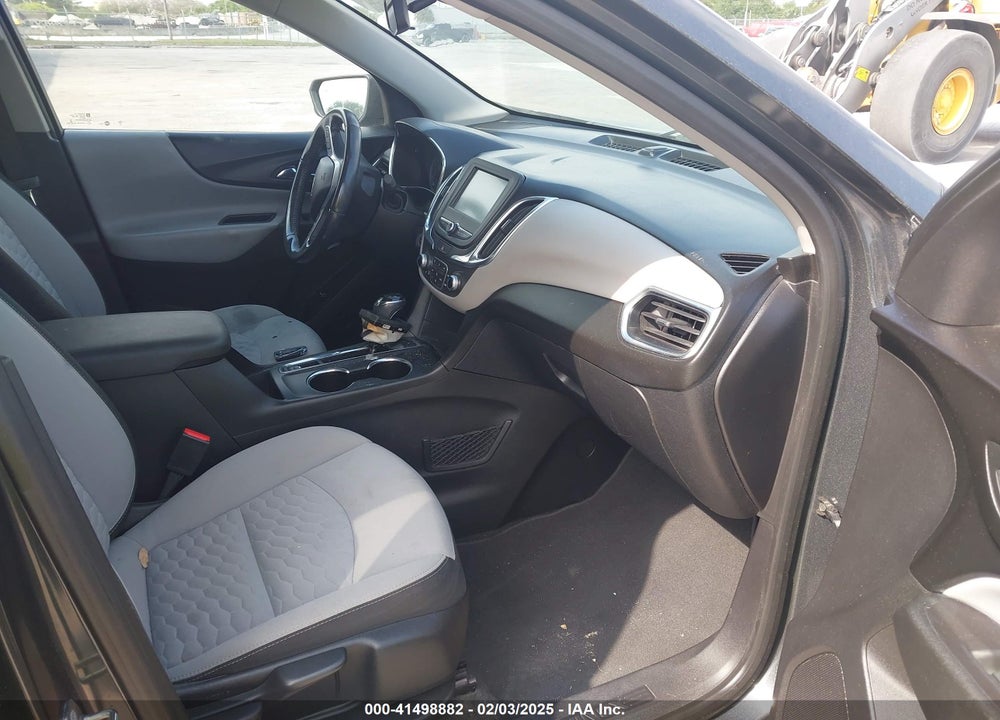 2018 CHEVROLET EQUINOX LT VIN: 2GNAXKEX9J6200733