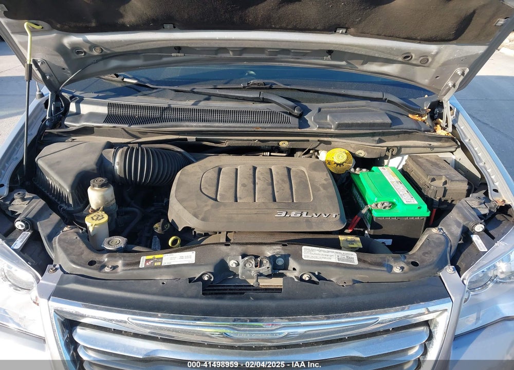 2014 CHRYSLER TOWN & COUNTRY VIN: 2C4RC1BG4ER441495