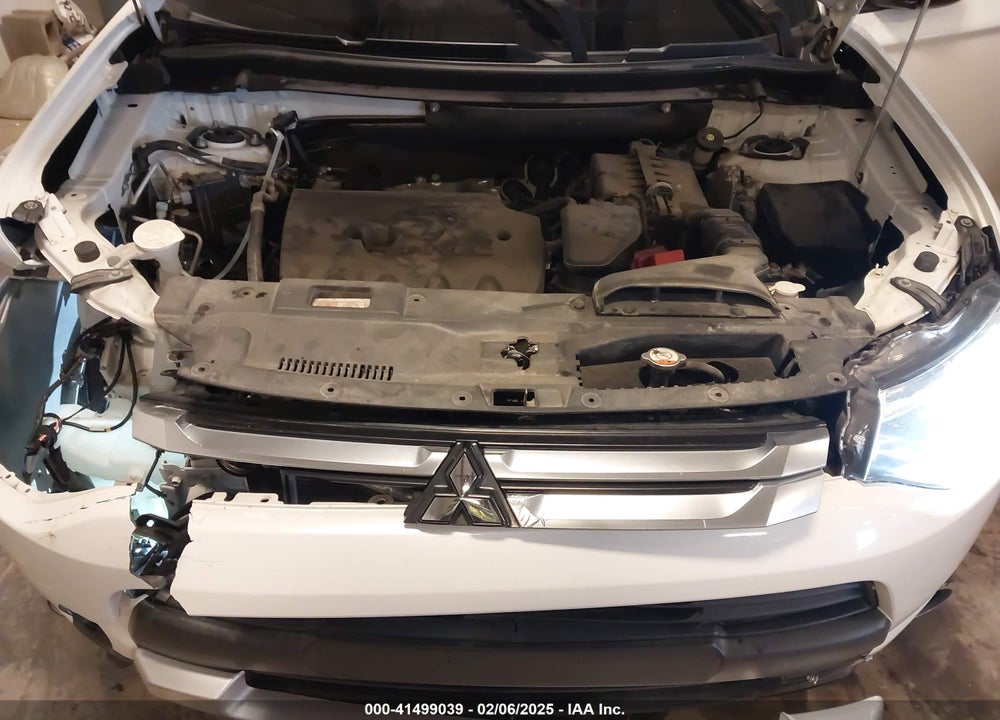 2015 MITSUBISHI OUTLANDER VIN: JA4AD2A33FZ014115