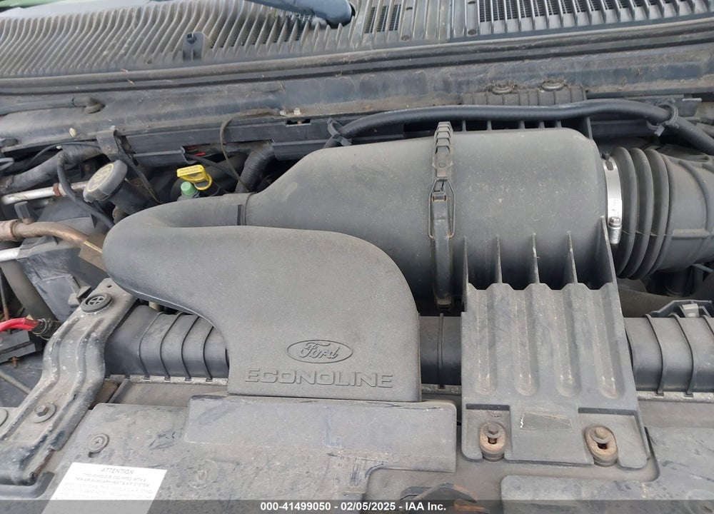 2000 FORD E-250 RECREATIONAL VIN: 1FDPE24L8YHC03162
