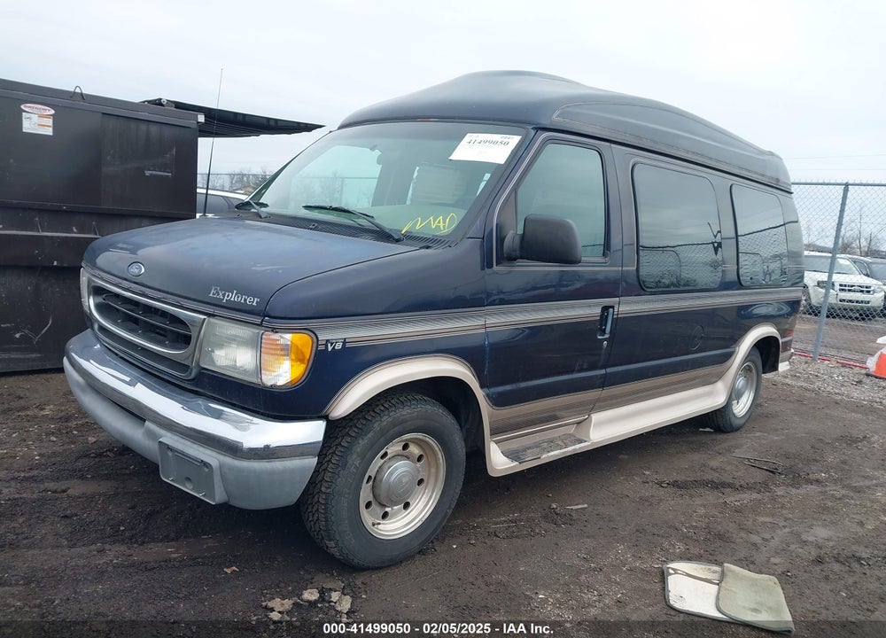 2000 FORD E-250 RECREATIONAL VIN: 1FDPE24L8YHC03162