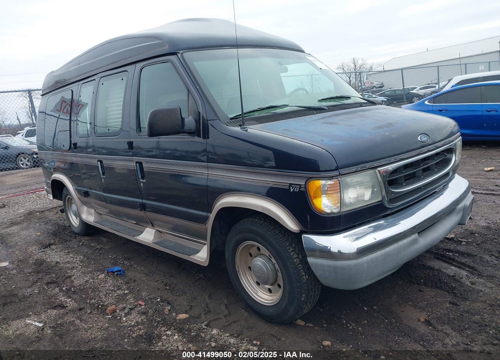 2000 FORD E-250 RECREATIONAL VIN: 1FDPE24L8YHC03162