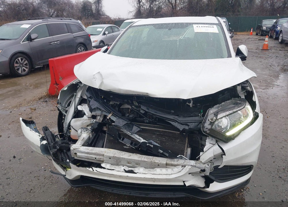 2022 HONDA HR-V AWD LX VIN: 3CZRU6H37NM722979