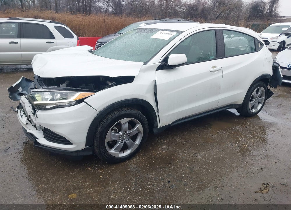 2022 HONDA HR-V AWD LX VIN: 3CZRU6H37NM722979