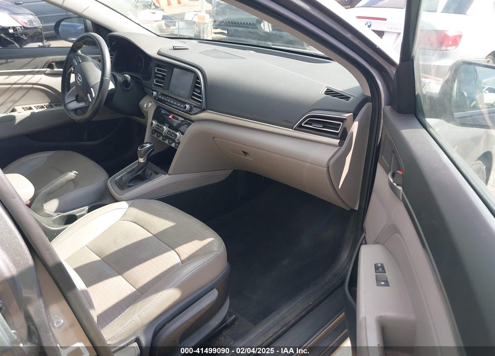 2020 HYUNDAI ELANTRA VIN: 5NPD84LFXLH532378