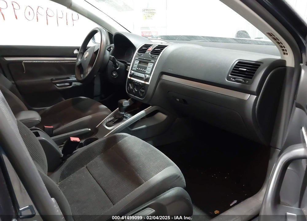 2009 VOLKSWAGEN JETTA VIN: 3VWJM71K79M016270