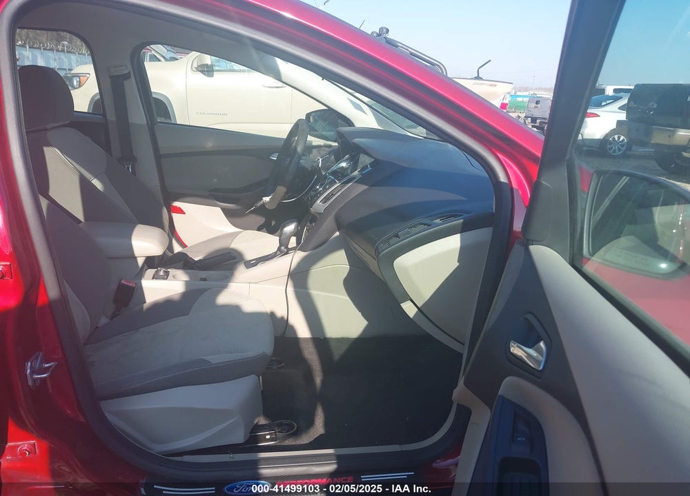 2013 FORD FOCUS SE VIN: 1FADP3K25DL155411