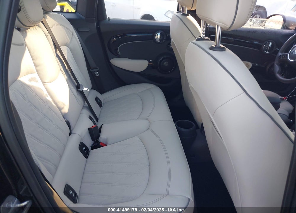 2023 MINI HARDTOP VIN: WMW53DK07P2U11800