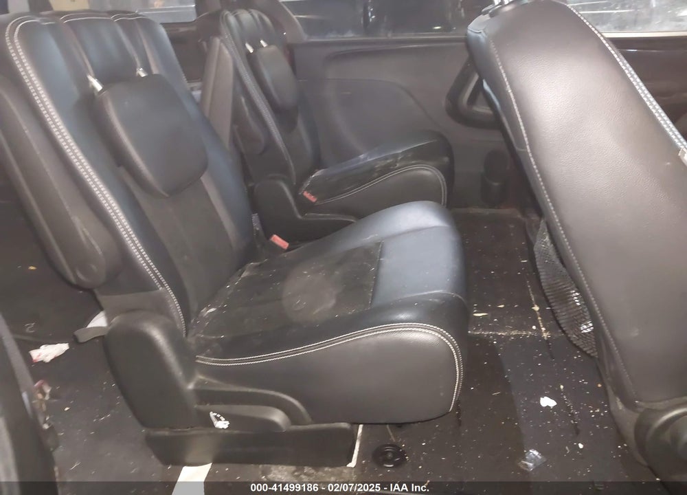 2017 DODGE GRAND CARAVAN VIN: 2C4RDGCG1HR694695