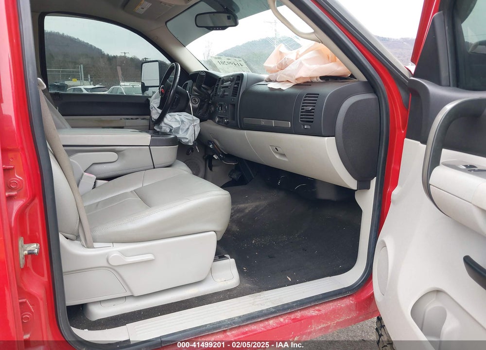 2008 CHEVROLET SILVERADO VIN: 2GCEK13J781262883